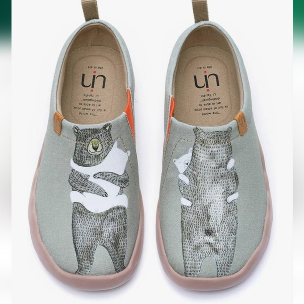 UIN Women's Bear's Hug Travel Canvas Slip-on Shoe Grayish-Green Sz‎ 4.5